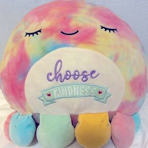 NOT ME!! 😂😂😂 CHECK OUT MY OTHER LISTINGS.